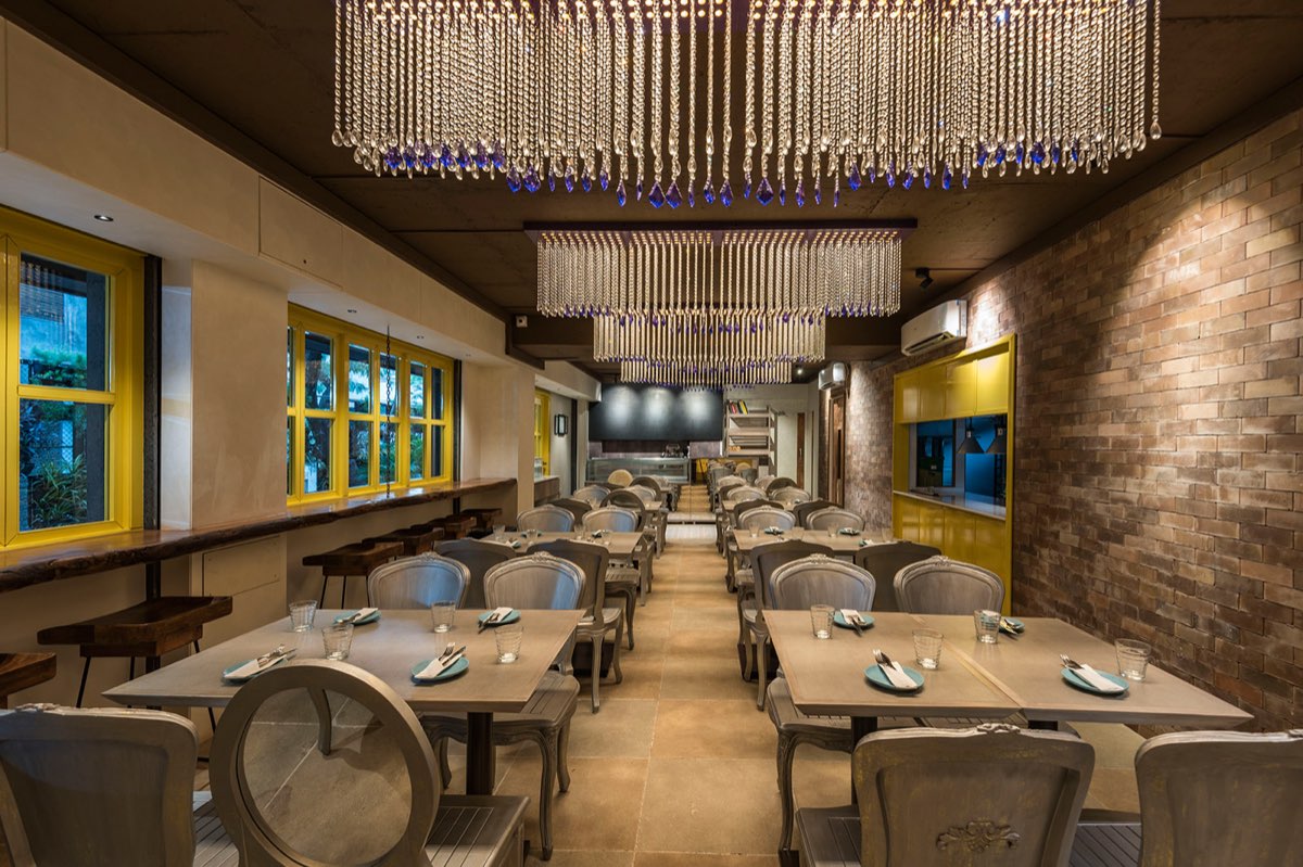 The dining room at Brasserie Cinq